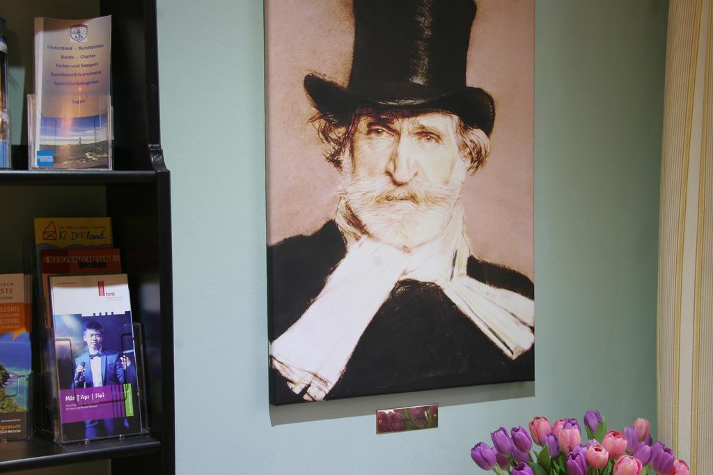 Hotel Verdi Rostock Ngoại thất bức ảnh